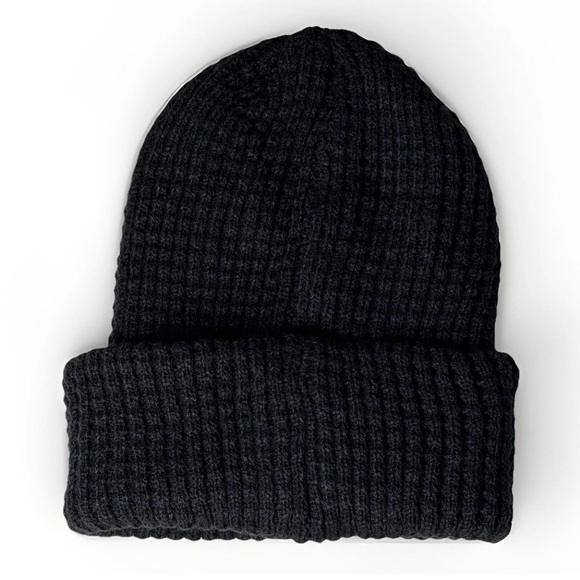 Free People Movement Women's Cool Down Black Beanie One Size NWT - Picture 2 of 4